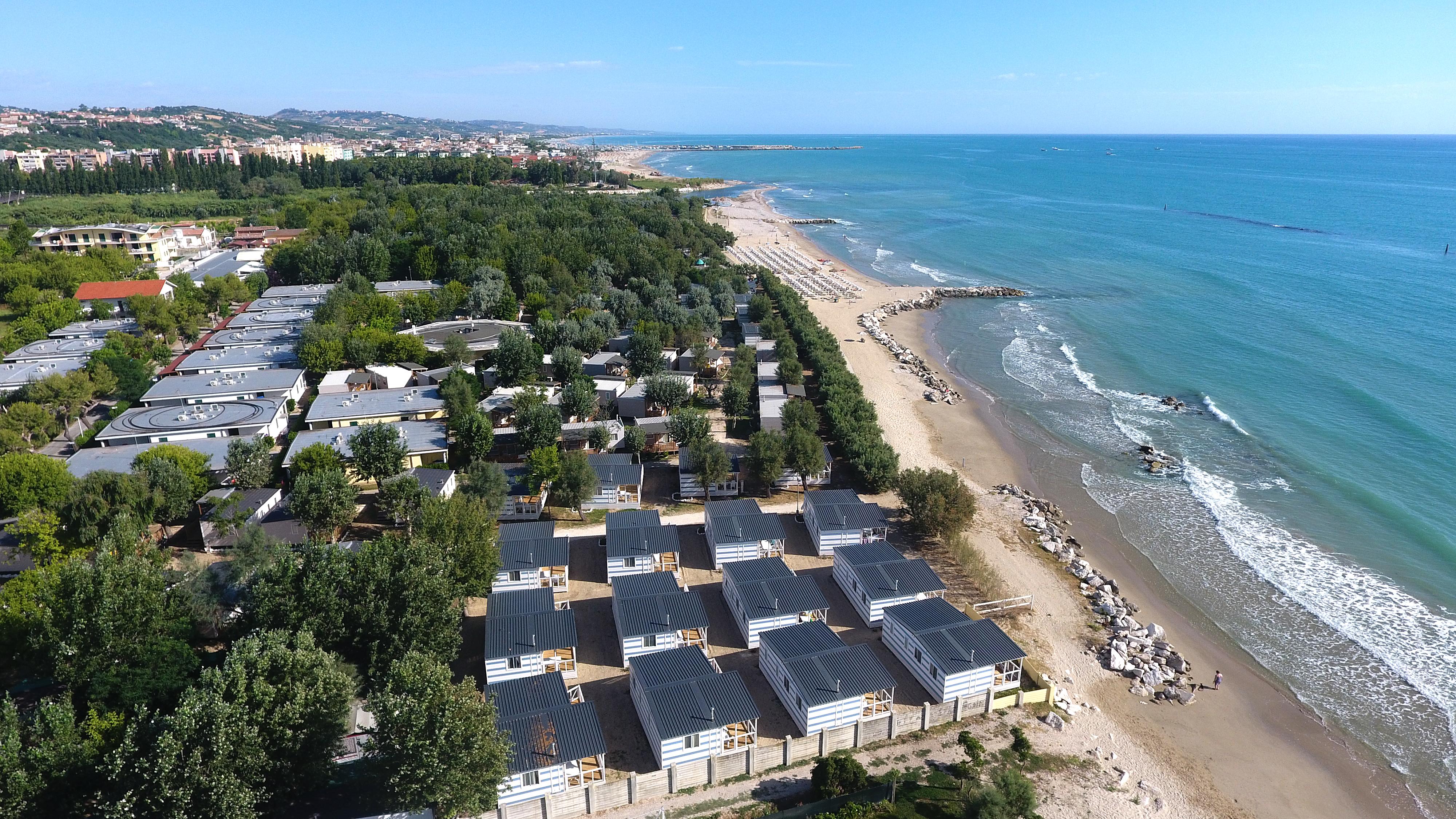Stork Camping Village Roseto Degli Abruzzi Exterior photo